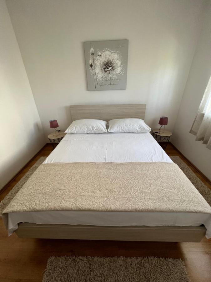 Apartman Burcul Sukosan Exterior photo