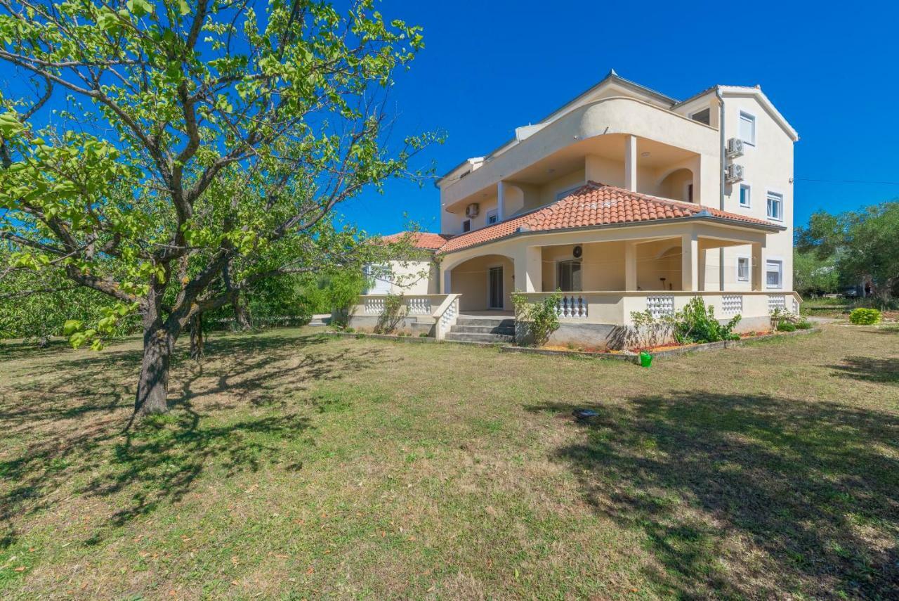 Apartman Burcul Sukosan Exterior photo